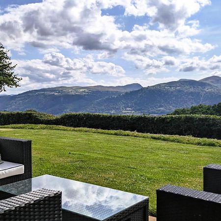 Laurel - Pet-Friendly Cottage With Indoor Pool, Hot Tub & Panoramic Snowdonia Views Colwyn Bay Buitenkant foto
