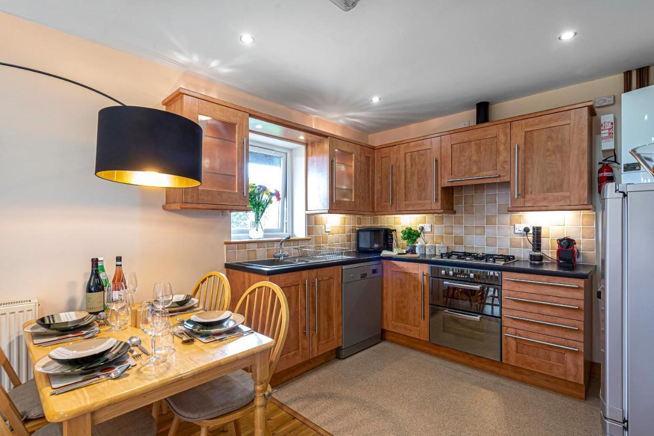 Laurel - Pet-Friendly Cottage With Indoor Pool, Hot Tub & Panoramic Snowdonia Views Colwyn Bay Buitenkant foto